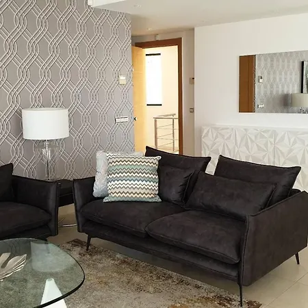 Pass The Keys Espectacular Penthouse Con Jacuzzi Privado *