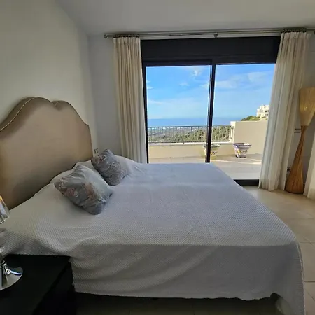 Pass The Keys Espectacular Penthouse Con Jacuzzi Privado