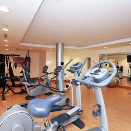 Pass The Keys Espectacular Penthouse Con Jacuzzi Privado * Marbella